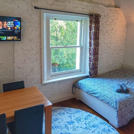 Mezzanine Style Studio Apartment 8 لندن المظهر الخارجي الصورة