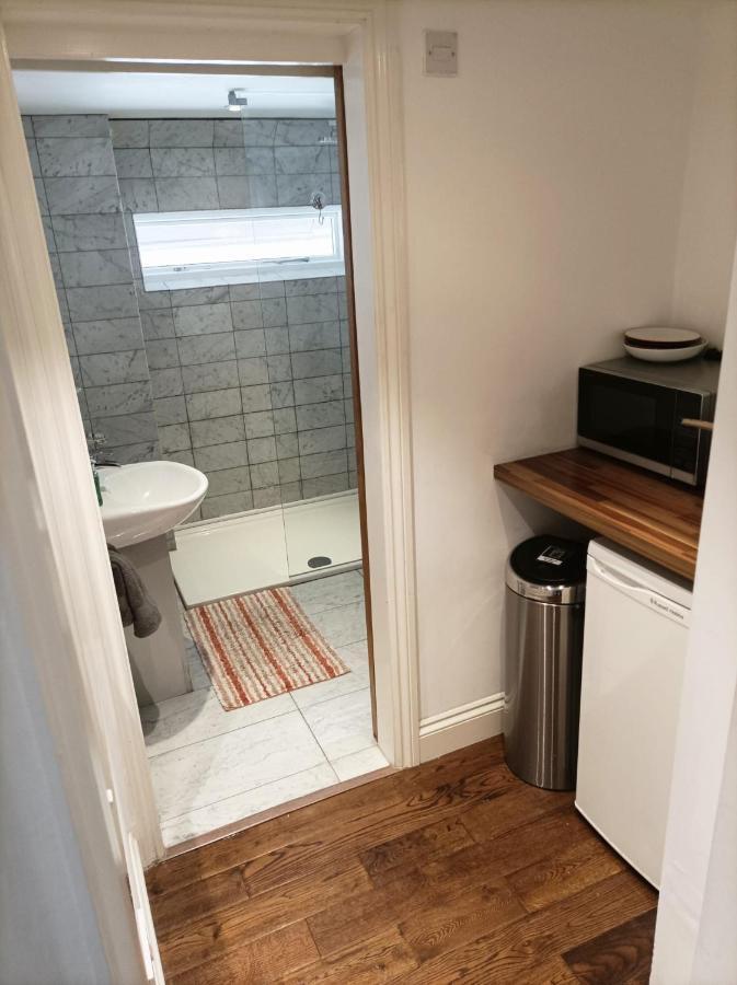 Mezzanine Style Studio Apartment 8 لندن المظهر الخارجي الصورة